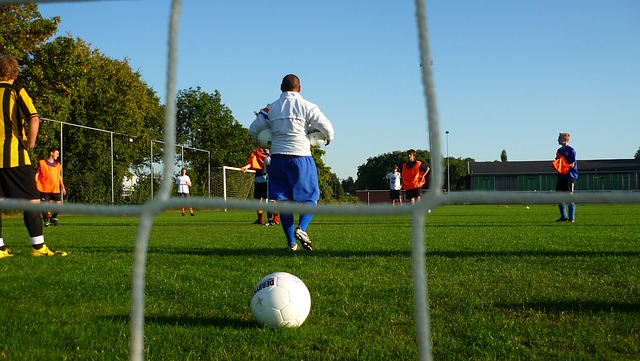 融的背景下 融的背景下
